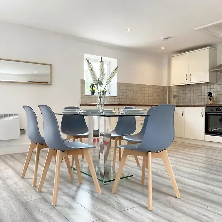 Modern-comfy In Appleby-in-westmorland, Wi-fi & Parking Kirkby Thore